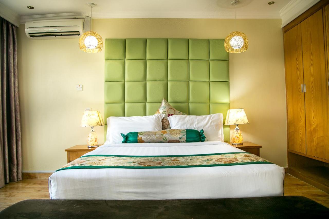 Kebbys Hotel ダル・エス・サラーム エクステリア 写真