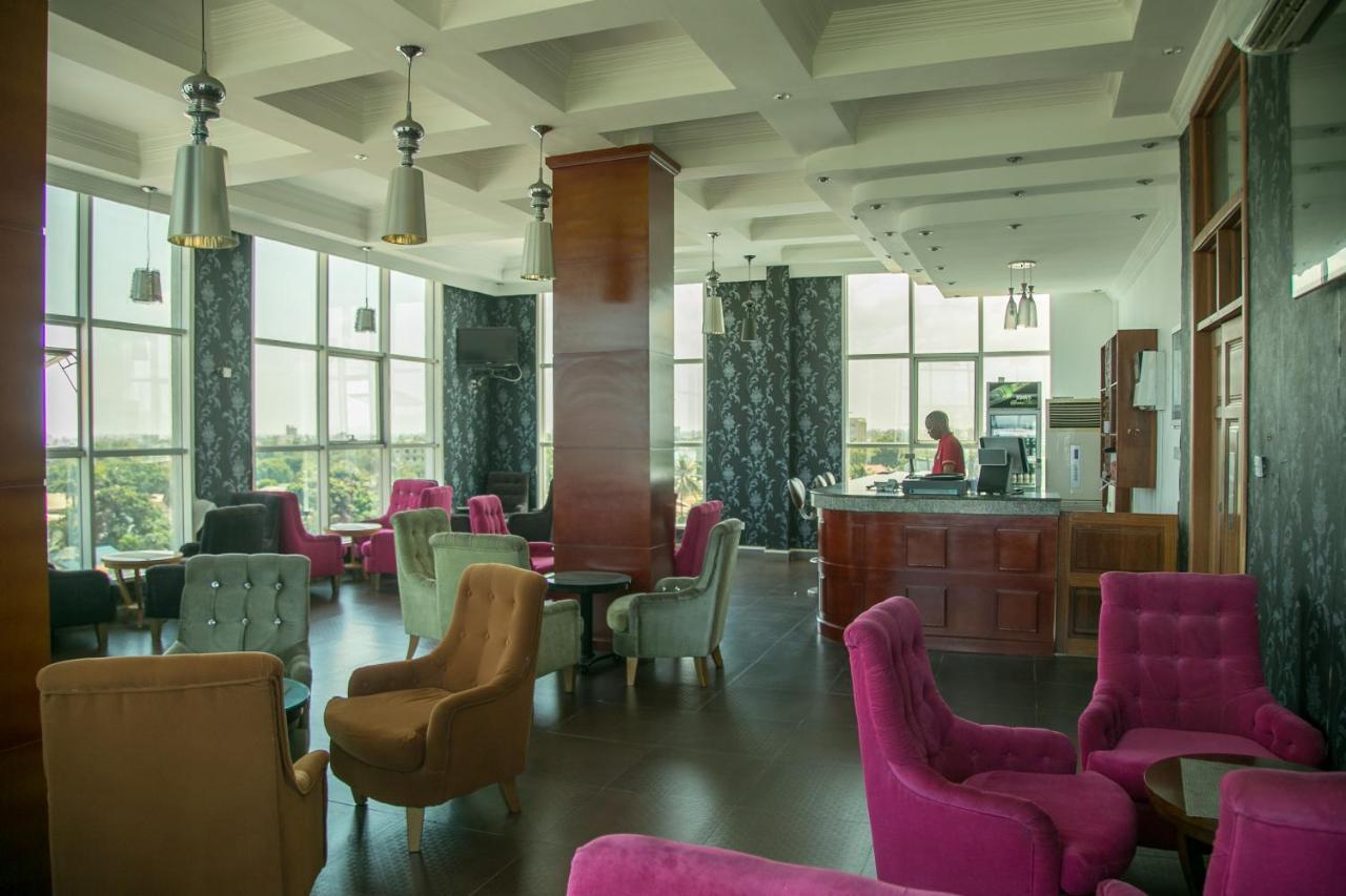 Kebbys Hotel ダル・エス・サラーム エクステリア 写真